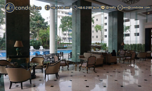 Lobby of Luxury duplex condo with private infinity pool on Le Raffine Sukhumvit 24 in Phrom Phong, Bangkok | คอนโดดูเพล็กซ์หรูพร้อมสระว่ายน้ำส่วนตัว สุขุมวิท 24