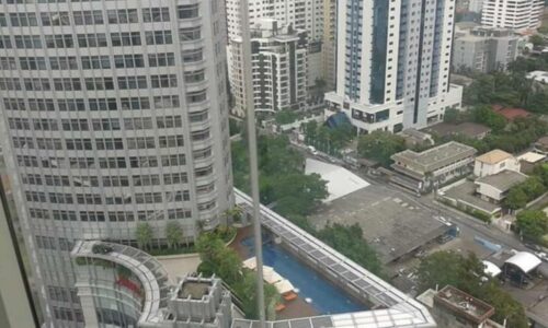 Condo with a nice view for rent - 2-bedroom - high floor - Siri at Sukhumvit