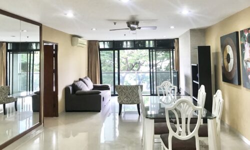 2-bedroom Bangkok condo for sale - low floor - Baan Prompong Sukhumvit 39