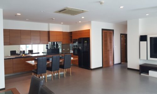 Large 4-bedroom condo in Nana for sale - high floor - 6 balconies - The Prime 11