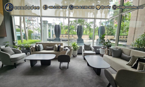 lounge of The Park Chidlom luxury condo for sale in Bangkok near BTS | คอนโดหรู เดอะ พาร์ค ชิดลม ขาย ใกล้ BTS กรุงเทพ