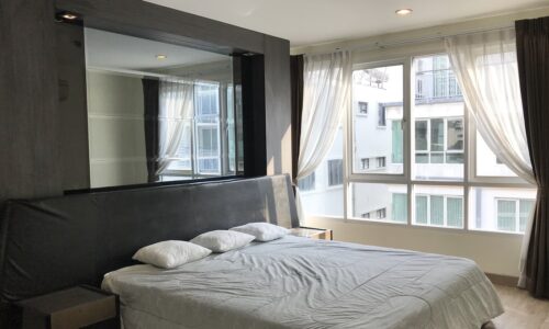 Cheap 2-bedroom condo in Bangkok for sale - low-rise - Voque Sukhumvit 16