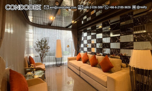 Q Prasarnmit condo for sale on Sukhumvit 31 near Srinakharinwirot University is a luxury real estate in Prasarnmit that was built by Ananda Development PCL in 2020 and comprises a single building with 76 units on 7 floors