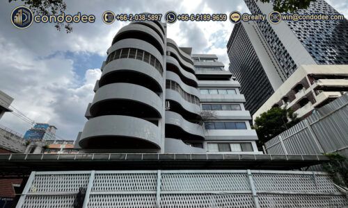 Spacious condo for sale at Ploenchit Terrace near BTS Ploenchit | คอนโดเพลินจิต เทอร์เรซ สำหรับขาย ใกล้บีทีเอส เพลินจิต