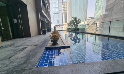 Noble Refine Bangkok Condominium Near BTS Phrom Phong in Sukhumvit 26