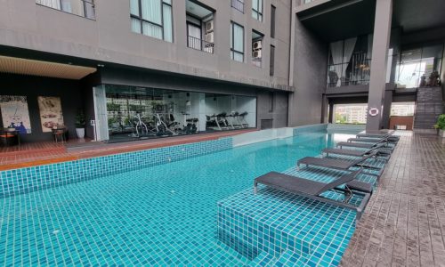 Movenpick Residences Ekkamai - Up Ekamai Bangkok Condominium