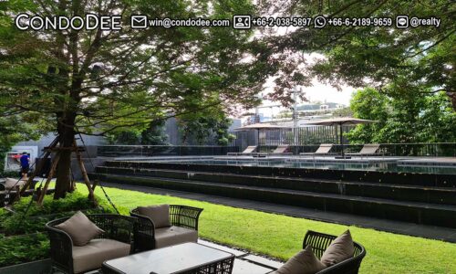 Quarter 39 Luxury Townhouses for sale on Sukhumvit is a luxury real estate in Prompong constructed by NYE ESTATE Co., Ltd. (an affiliated company with Narai Property Co., Ltd) in 2018