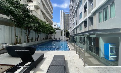 Voque Place Sukhumvit 107 Bangkok Condominium Near BTS Bearing and International Schools