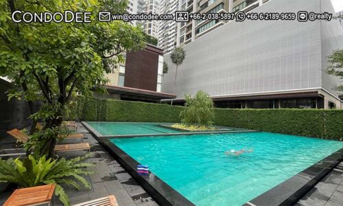 The Emporio Place condo for sale on Sukhumvit 24 is a luxury real estate in Prompong in Bangkok and comprises 3 residential buildings