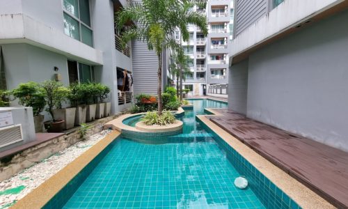 Wish @ Siam Bangkok condominium near BTS Ratchathewi