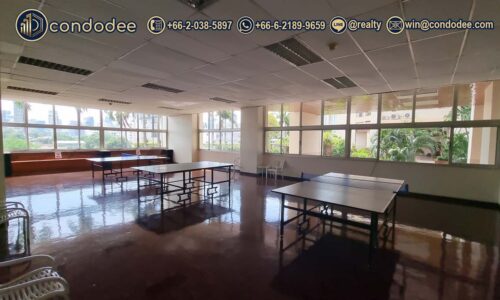 tennis tables for Tai Ping Towers condominium exterior view | ภาพภายนอกของคอนโดไท ปิง ทาวเวอร์ส