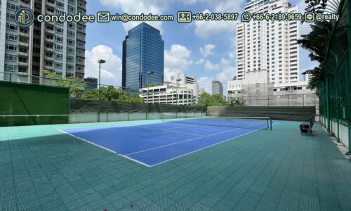 Exterior view of Tower Park Condominium building in Nana, Bangkok, condo for sale Sukhumvit 11 | มุมมอง ภายนอก อาคาร ทาวเวอร์ พาร์ค คอนโดมิเนียม นานา กรุงเทพฯ คอนโด สำหรับขาย สุขุมวิท 11