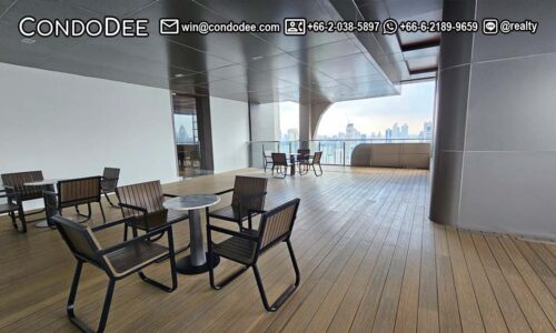The Esse at Singha Complex condo for sale in Asoke is a luxury real estate in Asoke that was built in 202o by Singha Estate