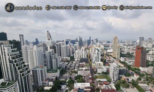 Discover Wind Sukhumvit 23, a spacious condo for sale in Bangkok's vibrant Asoke district. | ค้นพบคอนโด วินด์ สุขุมวิท 23 ห้องกว้างขวางสำหรับขายในอโศก กรุงเทพฯ