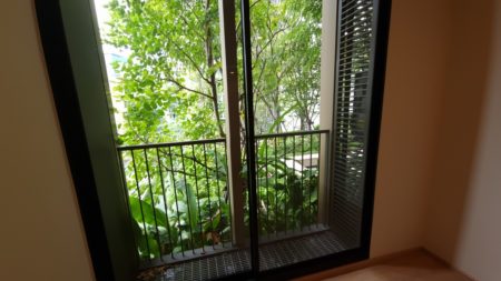 New luxury Bangkok condo with garden view - 2-bedroom - FOREIGN FREEHOLD QUOTA - Noble Around Sukhumvit 33