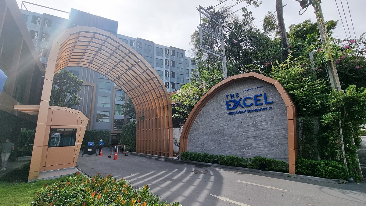 The Excel Hideaway Sukhumvit 71 cheap Bangkok condominium near BTS Phra Khanong