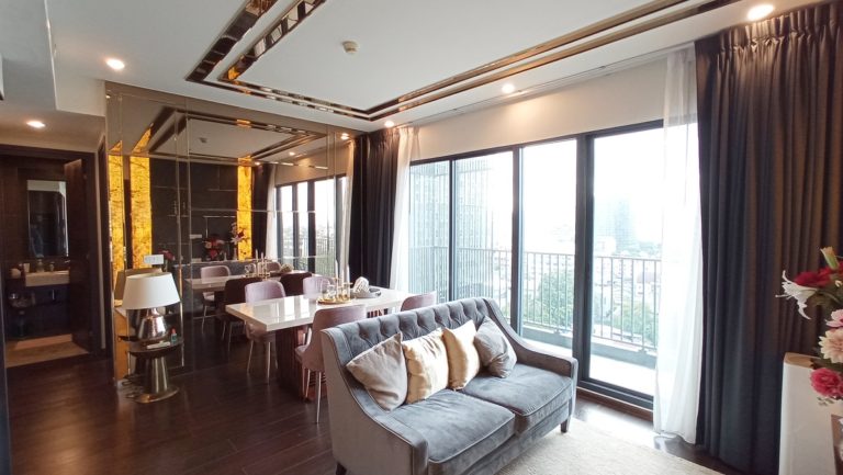 Modern condo in Ekkamai for sale - 2-bedroom - long balcony - C Ekkamai New Condominium