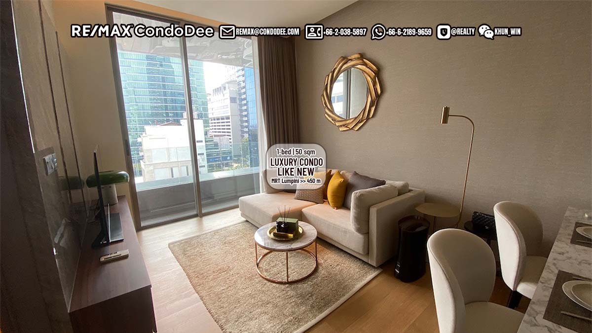 A luxury 1-bedroom condo for Sale is available now in Bangkok near Lumpini Park in Saladaeng One