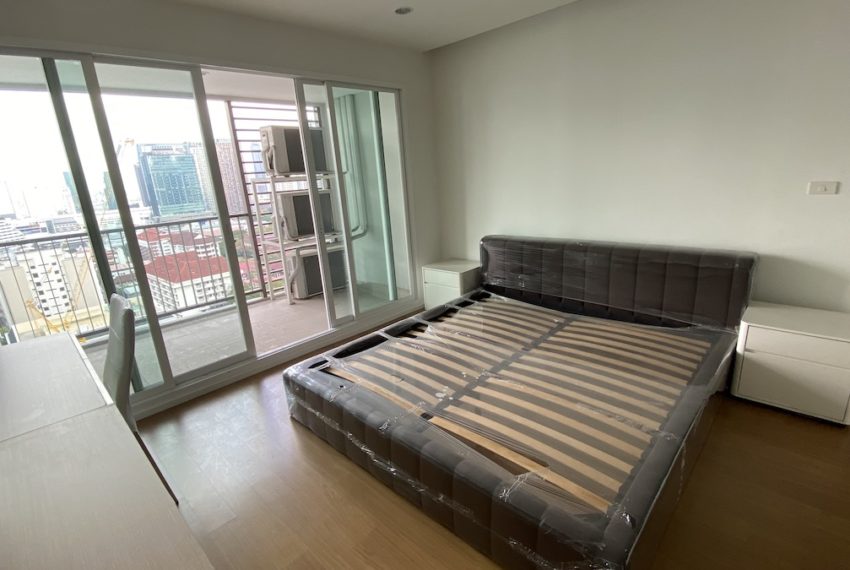 Sukhumvit condo sale Bangkok best view master bedroom 1
