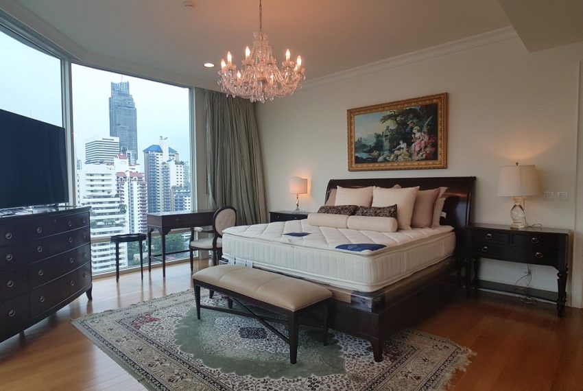 Luxury Apartment Sale Sukhumvit 31 High Floor