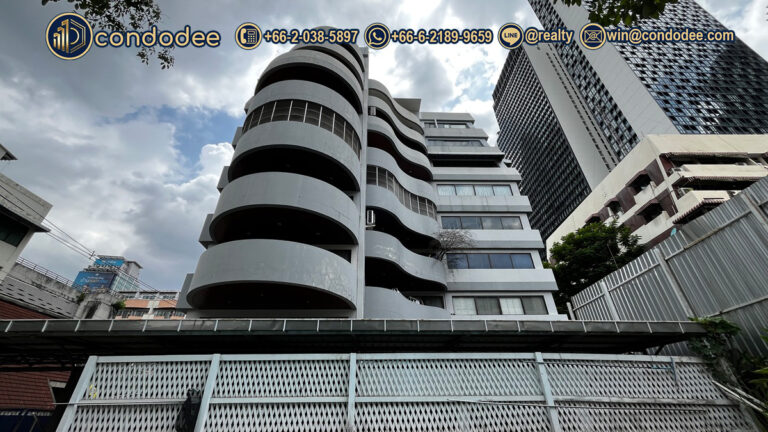 Spacious condo for sale at Ploenchit Terrace near BTS Ploenchit | คอนโดเพลินจิต เทอร์เรซ สำหรับขาย ใกล้บีทีเอส เพลินจิต