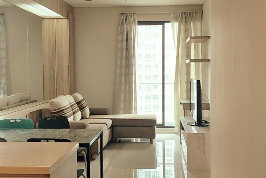 villa Asoke-sell-livingroom3