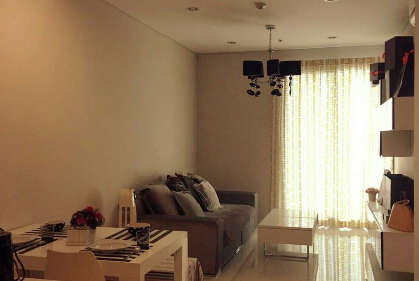 villa-Sell-living room1